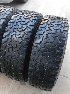 245/70R16 BF Goodrich Allterrain T/A มีชุด 4 เส้น โทร.081-427-3941 245/70R16 BF Goodrich Allterrain T/A มีชุด 4 เส้น โทร.081-427-3941