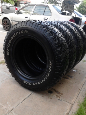 245/70R16 BF Goodrich Allterrain T/A มีชุด 4 เส้น โทร.081-427-3941 245/70R16 BF Goodrich Allterrain T/A มีชุด 4 เส้น โทร.081-427-3941