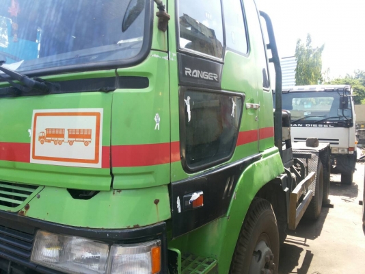 ขายรถหัวลากถูกๆพร้อมใช้งาน ขายรถหัวลากถูกๆพร้อมใช้งาน