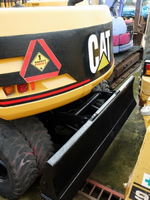 ขาย รถขุดล้อยาง CATERPILLAR M312 เก่านอก สวยๆ 1,900,000 TEL : 087-0339334 (อ็อฟ) ขาย รถขุดล้อยาง CATERPILLAR M312 เก่านอก สวยๆ 1,900,000 TEL : 087-0339334 (อ็อฟ)
