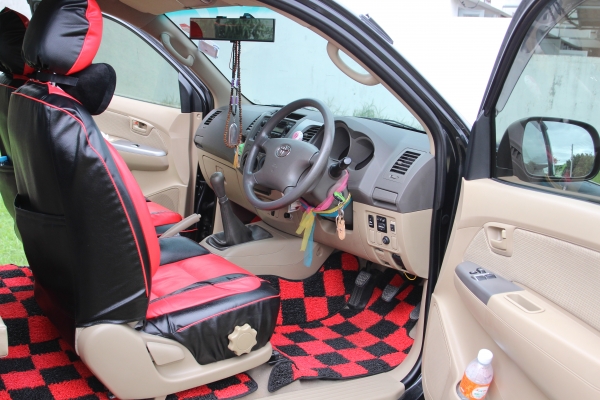 ขายวีโก้3.0GตัวTOPสีดำ2010สมาท์รแคปพรีรันเนอร์(มือเดียว) ขายวีโก้3.0GตัวTOPสีดำ2010สมาท์รแคปพรีรันเนอร์(มือเดียว)