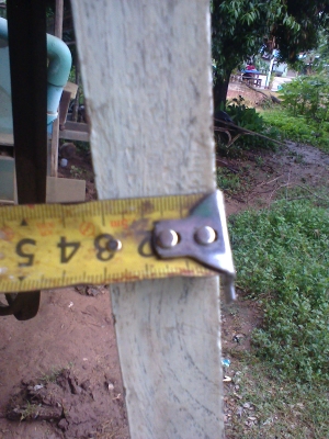 บานประตูไม้สักเก่าสภาพสวยๆครับไม้สัดรุ่นเก่าไม่มีผุครับไม้หนา 1.5  นิ้ว  กว้าง 50 ซ.ม. สูง  ประมาณ 2 เมตร หนักแน่น  นำไปดัดแปลงทำเก้านั่งหรือบานประตูได้ครับราคานี้