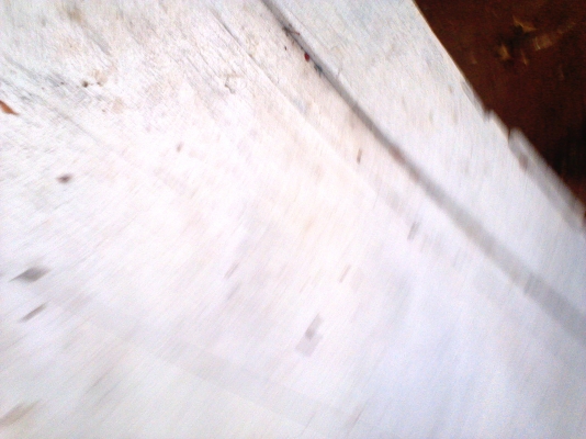 บานประตูไม้สักเก่าสภาพสวยๆครับไม้สัดรุ่นเก่าไม่มีผุครับไม้หนา 1.5  นิ้ว  กว้าง 50 ซ.ม. สูง  ประมาณ 2 เมตร หนักแน่น  นำไปดัดแปลงทำเก้านั่งหรือบานประตูได้ครับราคานี้