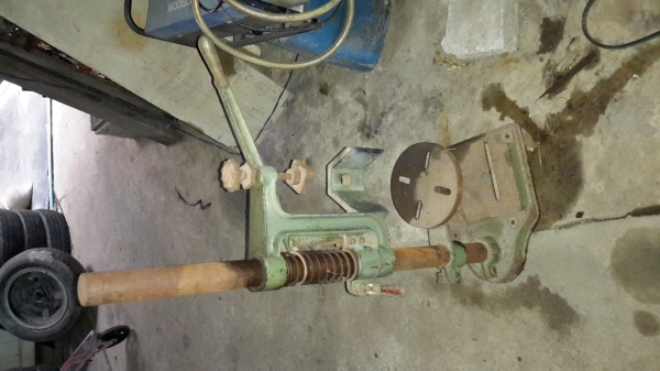 เเท่นจับสว่าน