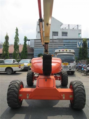 รถกระเช้ามือสอง JLG (รุ่น M600JP) สูง 18.40 M.  สนใจสอบถามรายละเอียด คุณอนุวัตน์ 084-874-2940