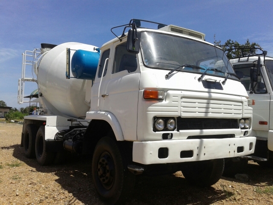 ขายรถโม่ปูน 6 คิว NISSAN CW51H ขายรถโม่ปูน 6 คิว NISSAN CW51H