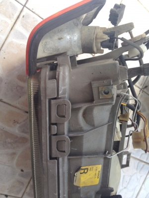 โคมไฟหน้าbenz โคมไฟหน้าbenz