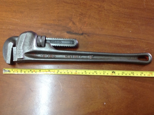 ขายคอม้า VINTAGE RIDGID HEAVY DUTY 18"