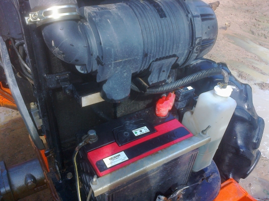 ขายรถแทรกเตอร์ KUBOTA L3608  Synchro  Shutle