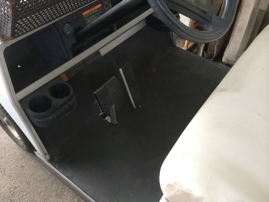 ------ขายรถกอล์ฟมือสอง 4ที่นั่ง ยี่ห้อ Club Car-------