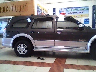 ขายรถ ISUZU MU7 รุ่น PLATTINUM รุ่นพิเศษ สีเทาทูโทน ขายรถ ISUZU MU7 รุ่น PLATTINUM รุ่นพิเศษ สีเทาทูโทน