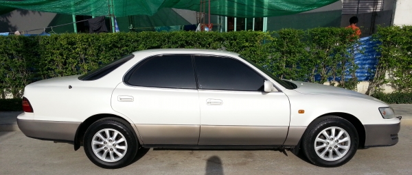 ขายด่วน ES300 รถสวยหาอยู่ไม่ผิดหวังครับ ติด lpg ประหยัดมากๆภายในสะอาด ต่อลองราคาได้