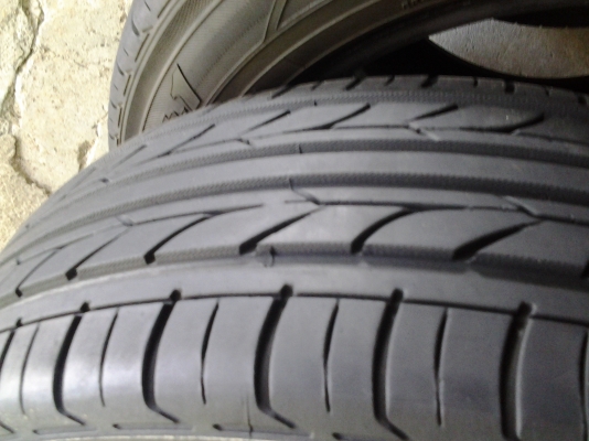 ยาง yogo 185/60/15 สภาพป้ายแดง ยาง yogo 185/60/15 สภาพป้ายแดง