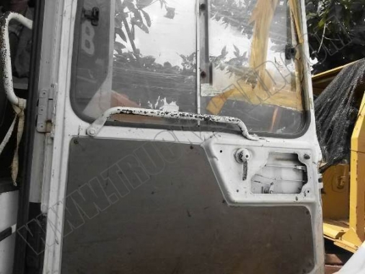 รถแบคโฮKOMATSU PC200