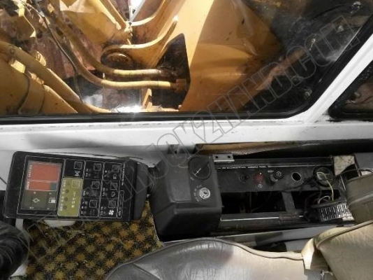 รถแบคโฮKOMATSU PC200