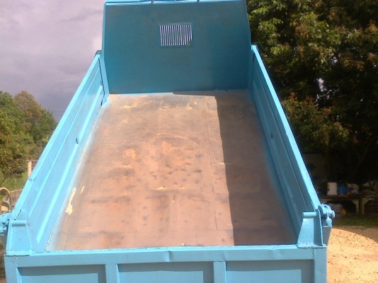 คุณ เจริญศักดิ์และลูกชายขับกลับแล้วคับ ขอบคุณคับ//6ล้อดั้มNKR 88 แรง ปี35 ห้างแท้ เครื่อง4JB1 เครื่องดี คัดซีสวย รถบ้านแท้ รถขับดี วิ่งงานอยู่คับ พร้อมใช้งานคับ