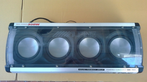 ! Subwoofer Alpine / Kenwood มีแอมป์ในตัว มือสองจากยุ่น