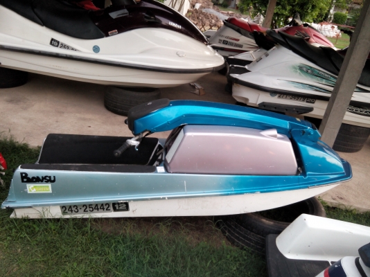 ขายเจ็ตสกียืน 2