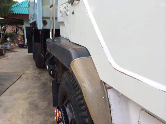 ขายหลงโบสวยๆเดิมๆบางๆดั้มสามมิตร