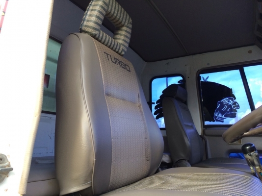 ขายหลงโบสวยๆเดิมๆบางๆดั้มสามมิตร