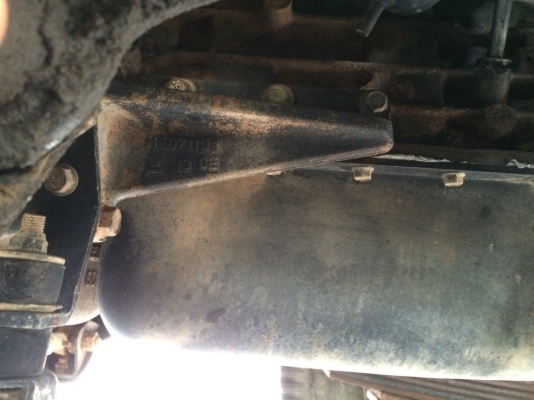 ขายหลงโบสวยๆเดิมๆบางๆดั้มสามมิตร