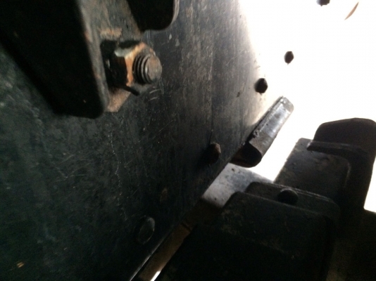 ขายหลงโบสวยๆเดิมๆบางๆดั้มสามมิตร