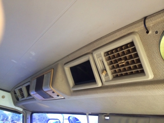 ขายหลงโบสวยๆเดิมๆบางๆดั้มสามมิตร