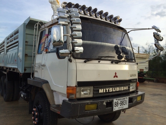 ขายหลงโบสวยๆเดิมๆบางๆดั้มสามมิตร