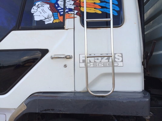 ขายหลงโบสวยๆเดิมๆบางๆดั้มสามมิตร