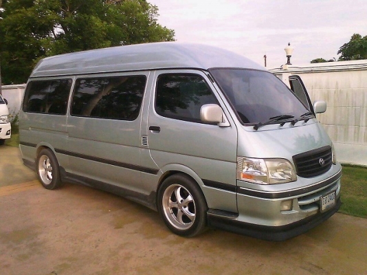 ขายรถตู้หัวจรวดหลังคาสูงปี 2004 สภาพสวยย