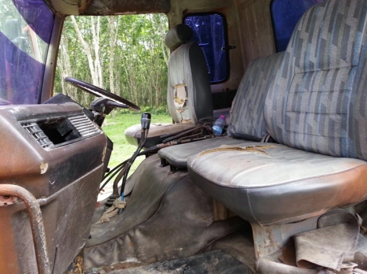 รถมิตซู 10 ล้อ ท้ายลาด 190 แรงม้า. สนใจติดต่อ 081 - 6079515 รถมิตซู 10 ล้อ ท้ายลาด 190 แรงม้า. สนใจติดต่อ 081 - 6079515