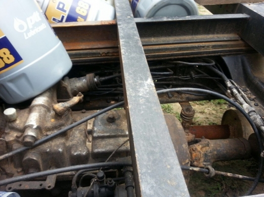 รถมิตซู 10 ล้อ ท้ายลาด 190 แรงม้า. สนใจติดต่อ 081 - 6079515 รถมิตซู 10 ล้อ ท้ายลาด 190 แรงม้า. สนใจติดต่อ 081 - 6079515