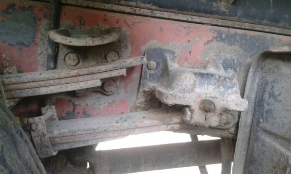 รถอีซูซุ 6 ล้อดั้ม FTR 165 แรงม้า. ปี 36 สนใจติดต่อ 081 - 6079515 รถอีซูซุ 6 ล้อดั้ม FTR 165 แรงม้า. ปี 36 สนใจติดต่อ 081 - 6079515