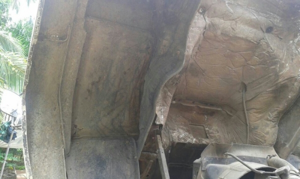 รถอีซูซุ 6 ล้อดั้ม FTR 165 แรงม้า. ปี 36 สนใจติดต่อ 081 - 6079515 รถอีซูซุ 6 ล้อดั้ม FTR 165 แรงม้า. ปี 36 สนใจติดต่อ 081 - 6079515