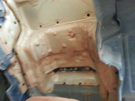 รถอีซูซุ 6 ล้อดั้ม FTR 165 แรงม้า. ปี 36 สนใจติดต่อ 081 - 6079515 รถอีซูซุ 6 ล้อดั้ม FTR 165 แรงม้า. ปี 36 สนใจติดต่อ 081 - 6079515