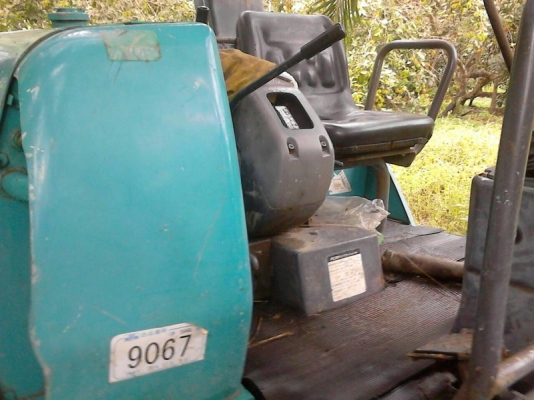 รถแบคโฮ KOMATSU PC20 - 7 สนใจติดต่อ 081 - 6079515 รถแบคโฮ KOMATSU PC20 - 7 สนใจติดต่อ 081 - 6079515