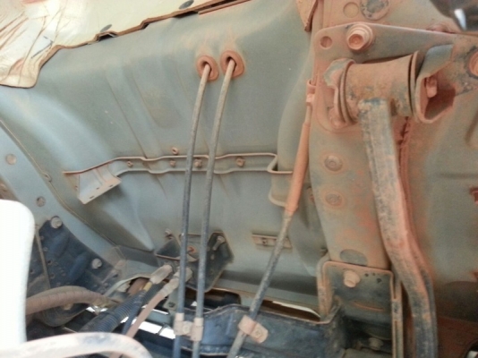 รถอีซูซุ 10 ล้อดั้ม FXZ 270 แรงม้า. ปี 50. สนใจติดต่อ 081 - 6079515 รถอีซูซุ 10 ล้อดั้ม FXZ 270 แรงม้า. ปี 50. สนใจติดต่อ 081 - 6079515