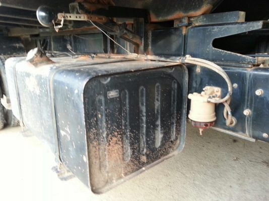 รถอีซูซุ 10 ล้อดั้ม FXZ 270 แรงม้า. ปี 50. สนใจติดต่อ 081 - 6079515 รถอีซูซุ 10 ล้อดั้ม FXZ 270 แรงม้า. ปี 50. สนใจติดต่อ 081 - 6079515