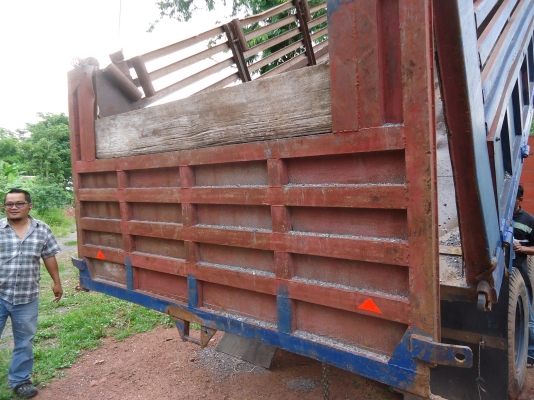 ขายด่วนรถสิบล้อดรั้มหัวยาว2เพลาร็อกกี้210เพลาโบกี้ใหญ่