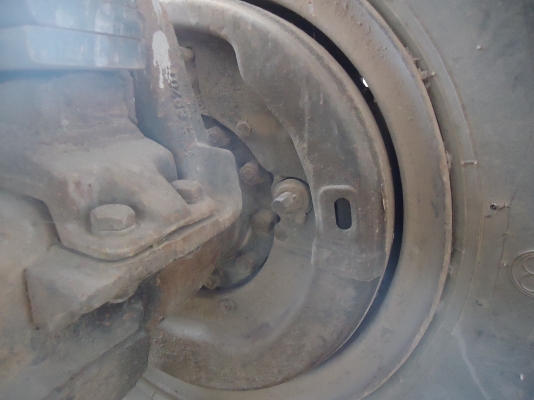 ขายด่วนรถสิบล้อดรั้มหัวยาว2เพลาร็อกกี้210เพลาโบกี้ใหญ่