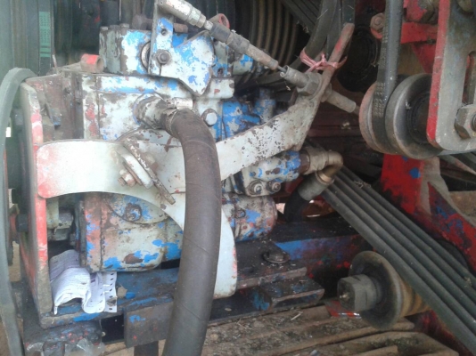 ขายรถเกี่ยวข้าวยกคู่ ศักดิ์พัฒนา ตัว1 ตัวเดิน12 ปั๊มไดกิ้น13 เครื่องอีซูซุ6HH1 โบ อุ้ม2.5ตัน ตัว2ตัวเดิน10โม่โรงงานปั๊ม23อุ้ม สภาพพร้อมใช้งาน เครื่องอีซูซุ6HH1