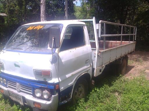 อีซูซู TL85สภาพพร้อมใช้ ยาว4.30ม.ทะเบียนพร้อมโอน