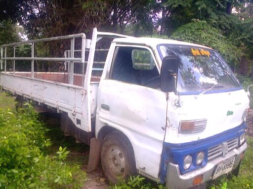 อีซูซู TL85สภาพพร้อมใช้ ยาว4.30ม.ทะเบียนพร้อมโอน