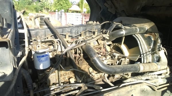 รถดัั้มสวย..แม่..ลูก...270แรงปี*47 ลูก2คาน ปี*48...สภาพดี..สวย.ห้างแท้.(รถ บ.รับเหมา)