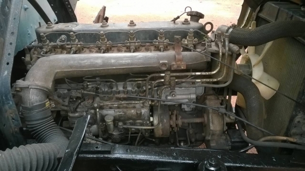 ขายรถล่อง 10 ล้อเพลาเดียว สภาพสวยพร้อมใช้ เครื่อง 6BG1 175 แรงม้า พาวเวอร์ ทะเบียนพร้อมโอน ราคาคุยกันได้ครับ ขายรถล่อง 10 ล้อเพลาเดียว สภาพสวยพร้อมใช้ เครื่อง 6BG1 175 แรงม้า พาวเวอร์ ทะเบียนพร้อมโอน ราคาคุยกันได้ครับ