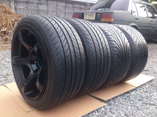 ขายแม็กโปรไดร์ฟสีดำ 6รู139.7ขอบ18 หน้า9.5 หลัง10.5 พร้อมยาง245/40R18 ปี13,ยาง265/35R18 ปี12 ดอกยางนิ่มลึกเท่ากันสภาพแม็กยางสวยมาก จำนวน 1 ชุด