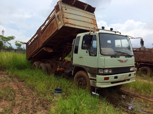 ขายด่วน  รถสิบล้อสองเพลาดั้ม   HINO  FM  3 M  240  พร้อมใช้งาน  ราคาพอได้