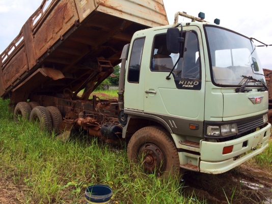 ขายด่วน  รถสิบล้อสองเพลาดั้ม   HINO  FM  3 M  240  พร้อมใช้งาน  ราคาพอได้