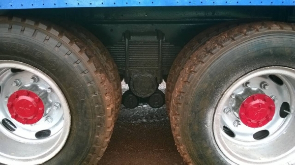 ขายเทนเลอร์ 10 ล้อหัวยาว 2 เพลาใหญ่  เครื่อง EH700 168 แรงม้า สโลว์กลาง ยางเต็ม ทะเบียนพร้อมโอน