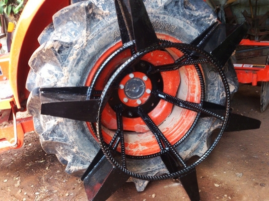 ขาย ล้อกันจม ล้อเหล็กกันจม ไถนาน้ำ ของรถแทรกเตอร์คูโบต้า